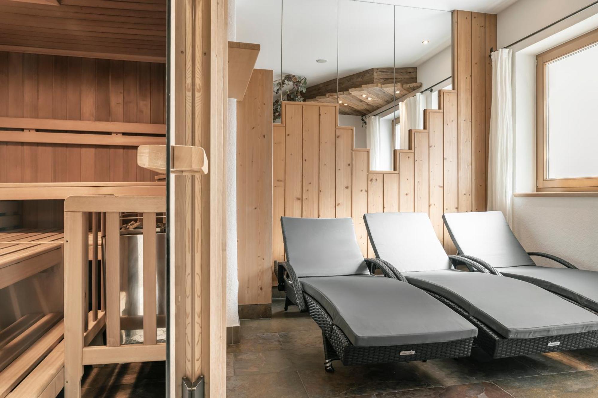 Appartements Aurikel Corso イシュグル エクステリア 写真